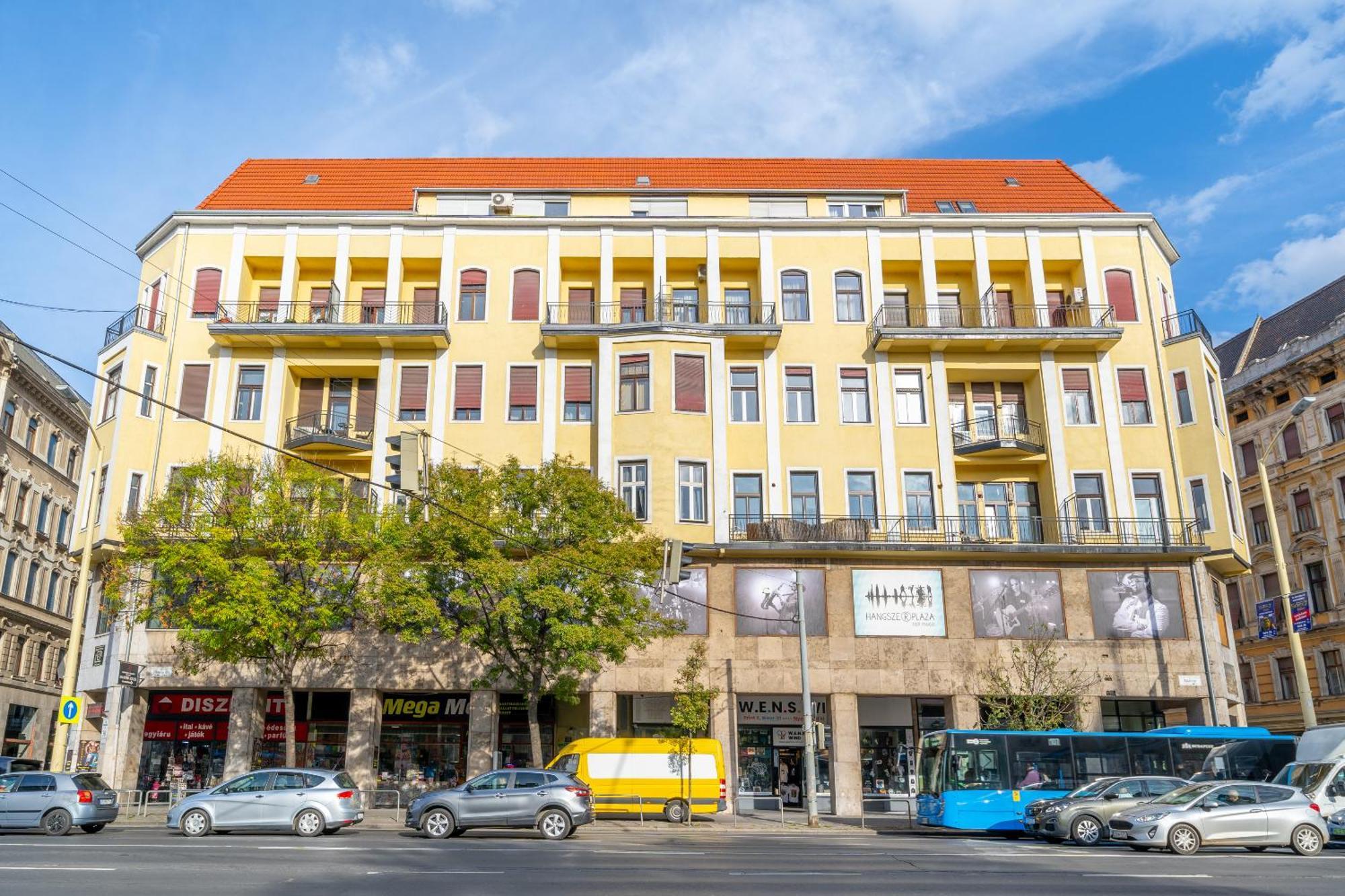 Rakoczi Stylish Entire Apartment Budapest Luaran gambar